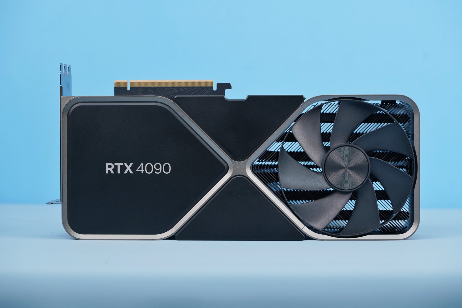 大限已到！RTX 4090显卡今起正式在国内禁售